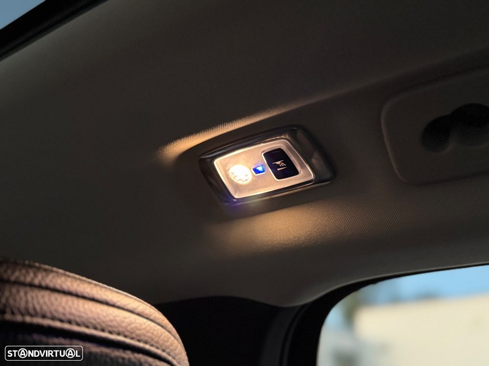 Volvo XC 60 2.0 T8 PHEV Inscription AWD - 49