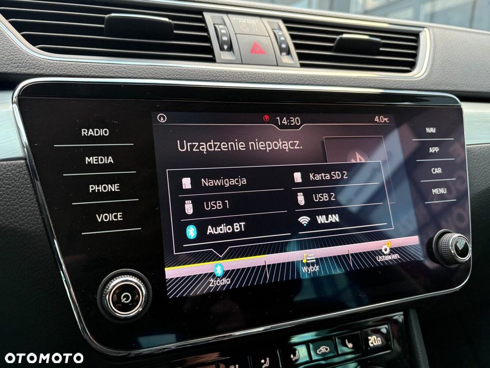 Skoda Superb 2.0 TDI Ambition DSG - 29