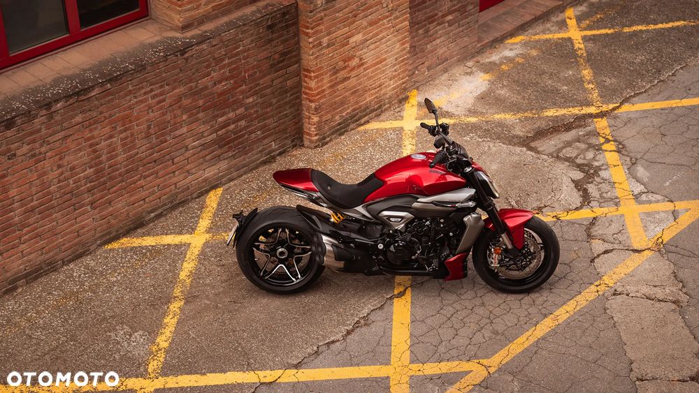 Ducati Diavel - 3