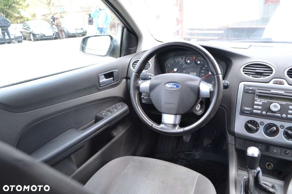 Ford Focus - 8