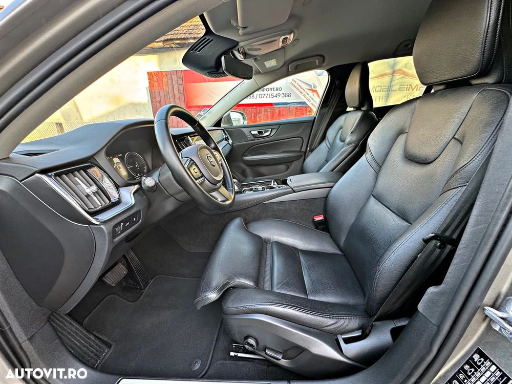 Volvo V60 T8 AWD Recharge Geartronic Inscription - 5