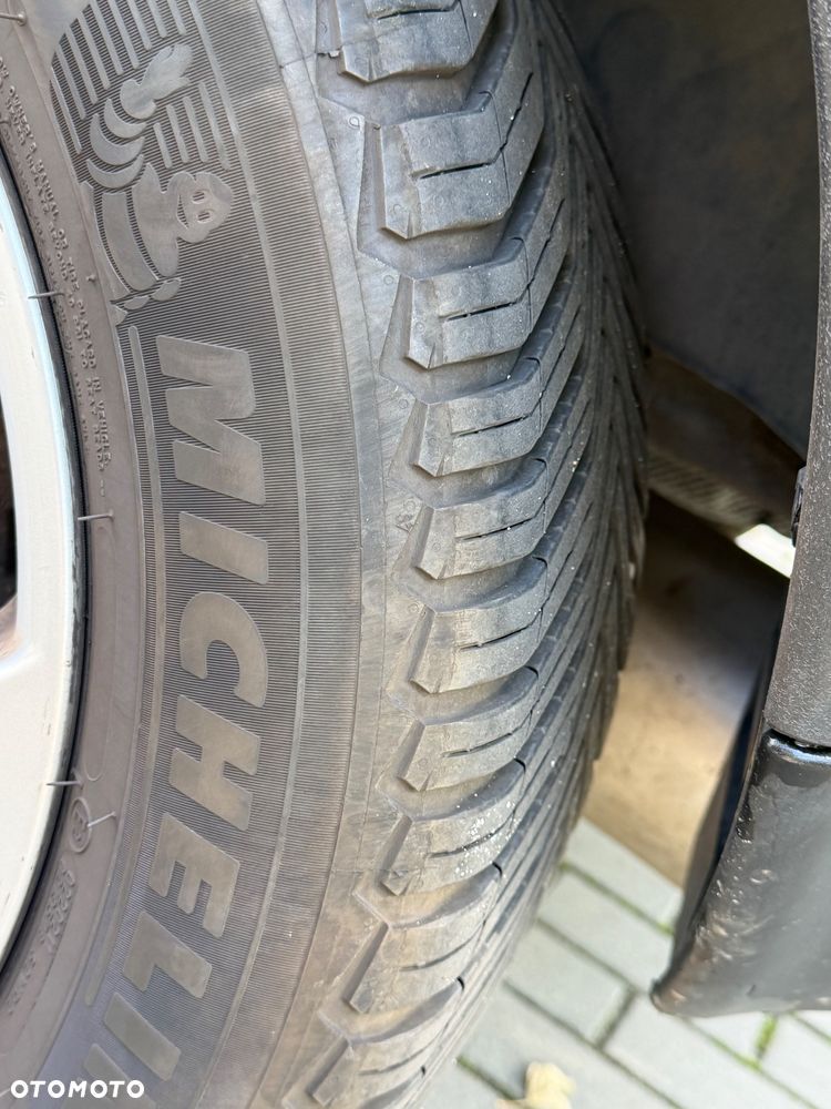 Nissan Juke 1.6 T Tekna - 15