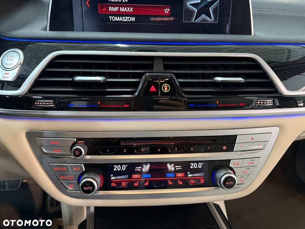 BMW Seria 7 740d xDrive - 28