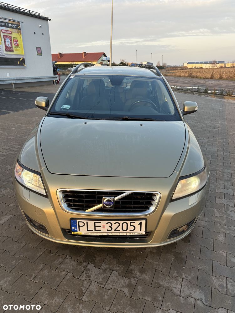 Volvo V50 - 1