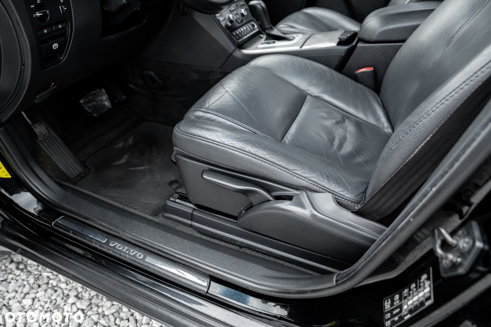 Volvo XC 90 D5 Momentum - 18