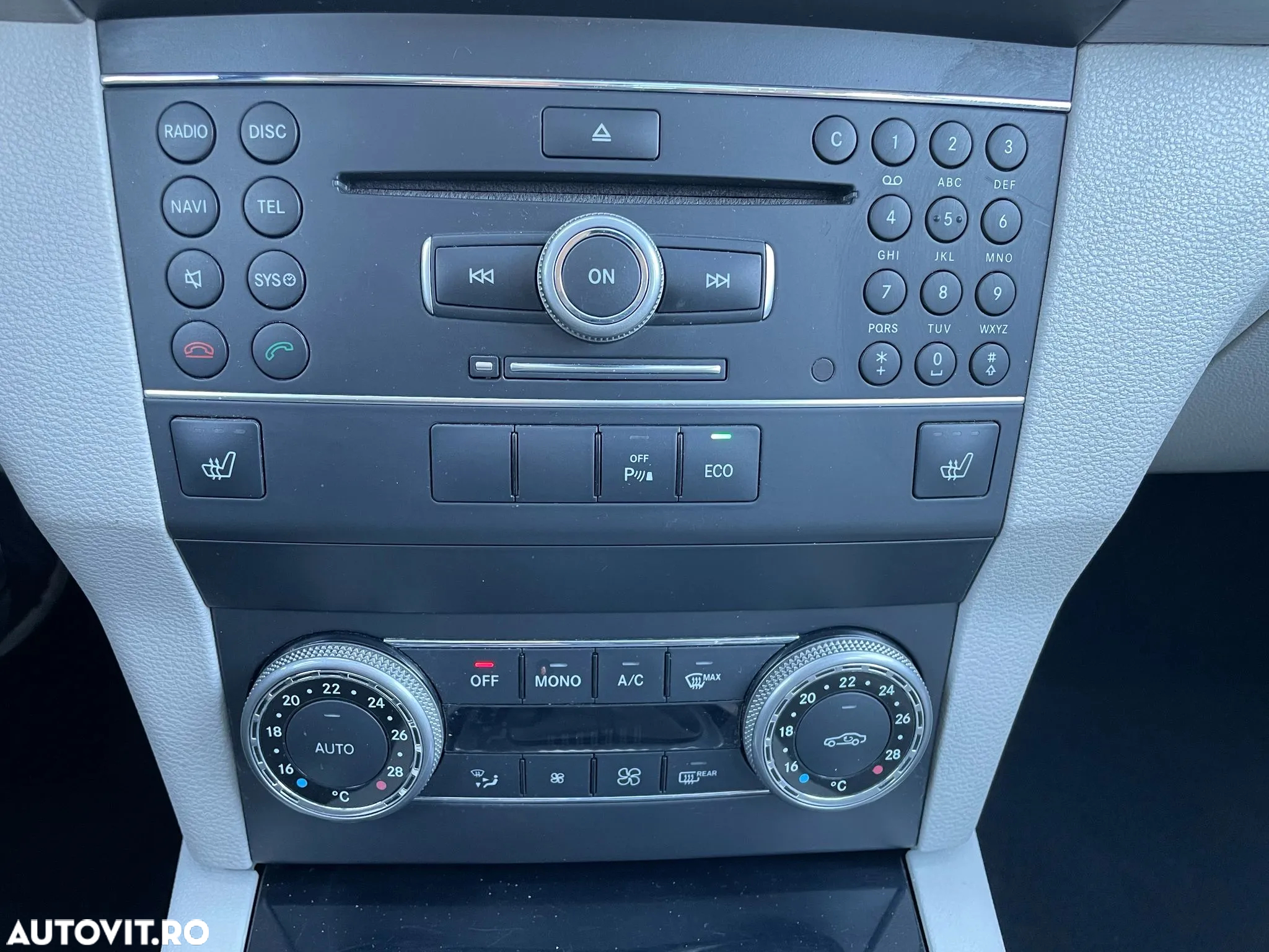Mercedes-Benz GLK 220 CDI DPF 4Matic BlueEFFICIENCY 7G-TRONIC Edition 1 - 19