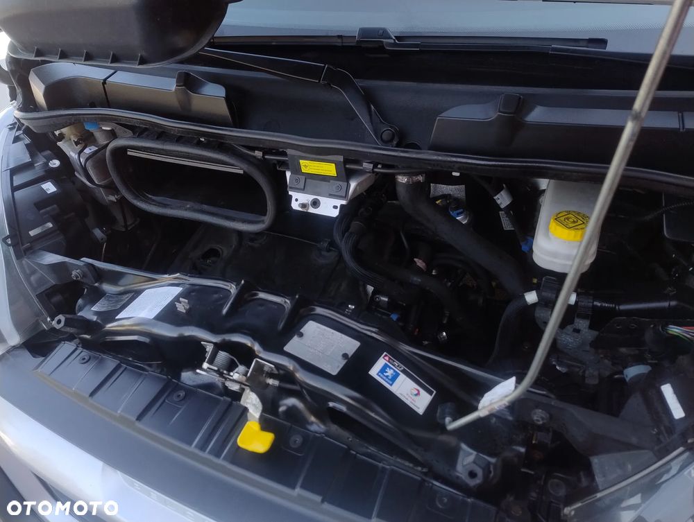 Peugeot BOXER PO LIFTINGU 2.0 HDI (130KM) 6-BIEGÓW (L2H2) STAN SUPER IDEALNY KLIMA FULL OPCJA NIE MA RDZY 100% ORYGINAŁ KM SERWIS ! ! ! - 27