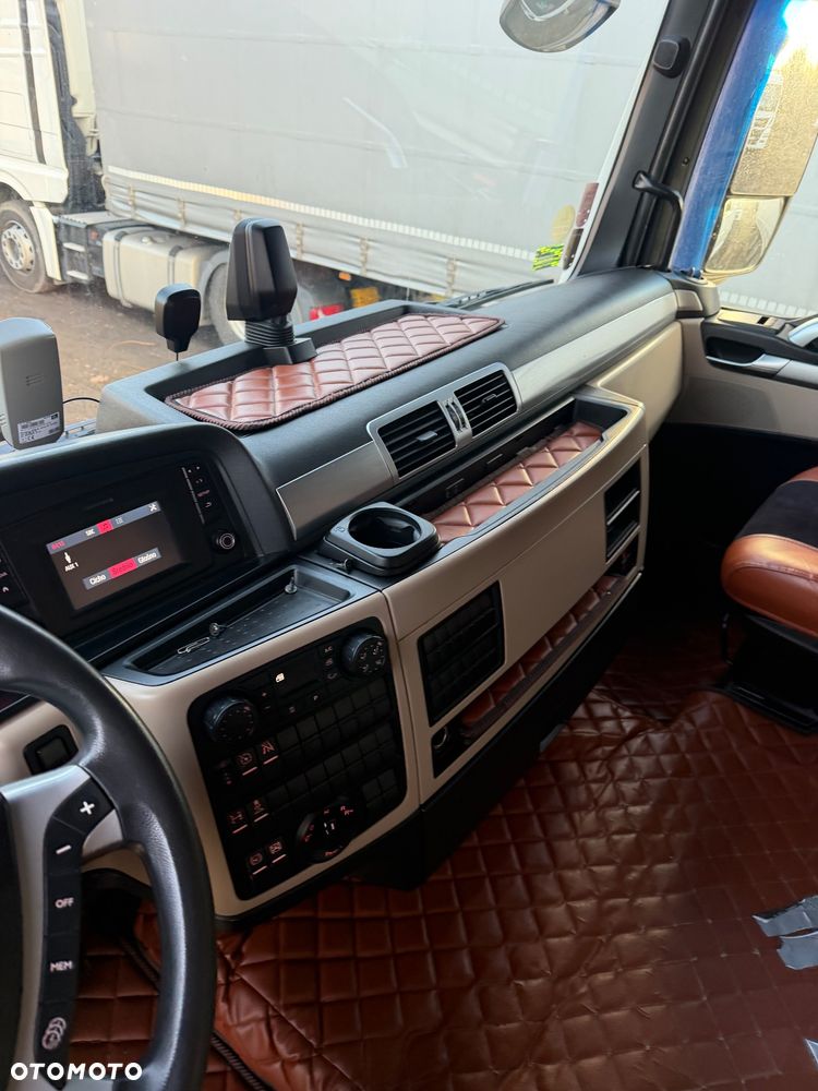 MAN TGX - 5