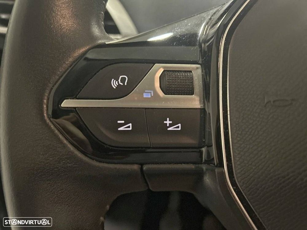 Peugeot 3008 1.5 BlueHDi Active Pack - 16