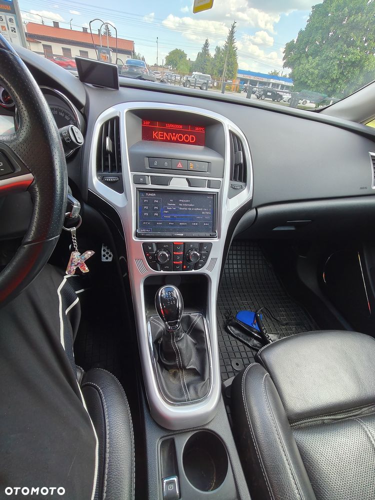 Opel Astra 1.4 Turbo Cosmo - 18