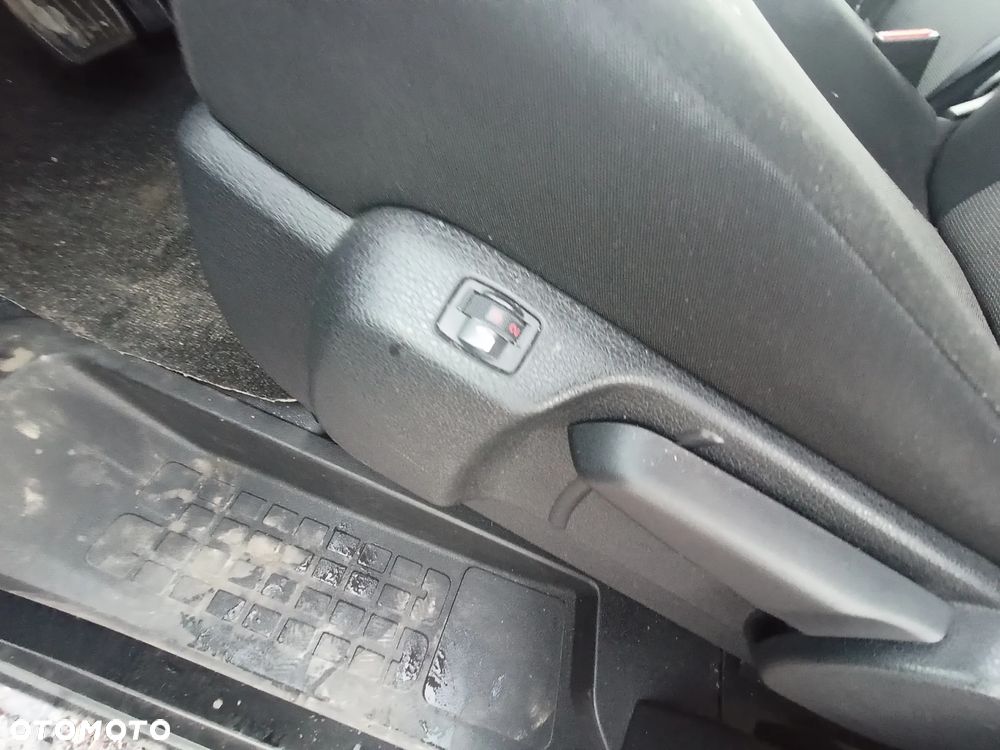 Opel Zafira Life D Vivaro C Części - 7