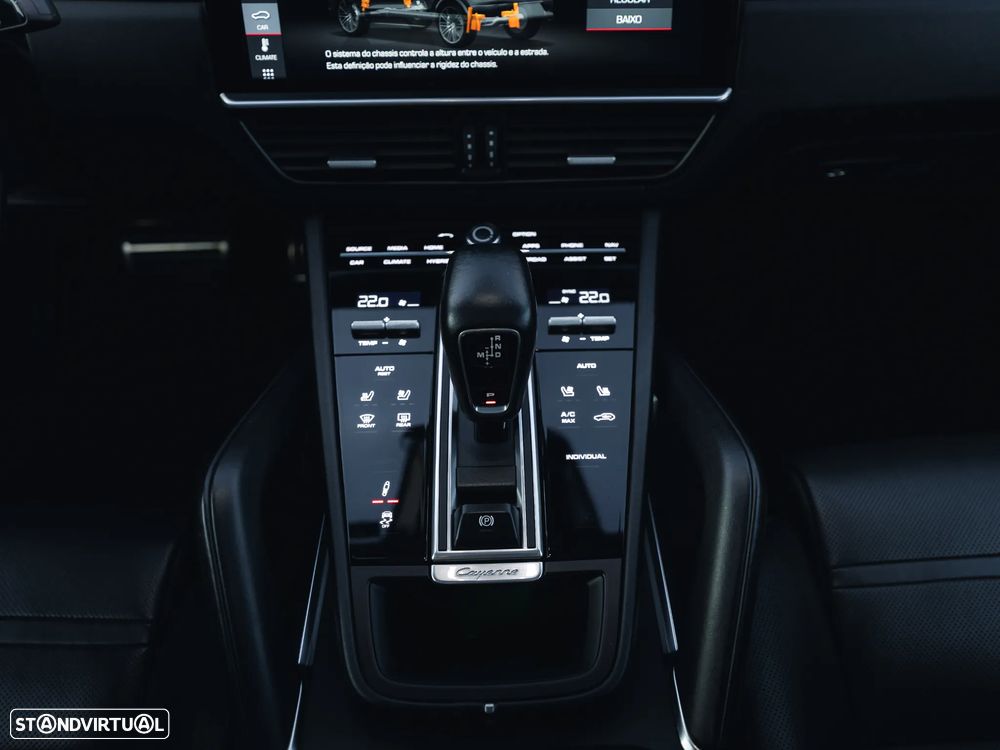 Porsche Cayenne Coupé Turbo S E-Hybrid - 16