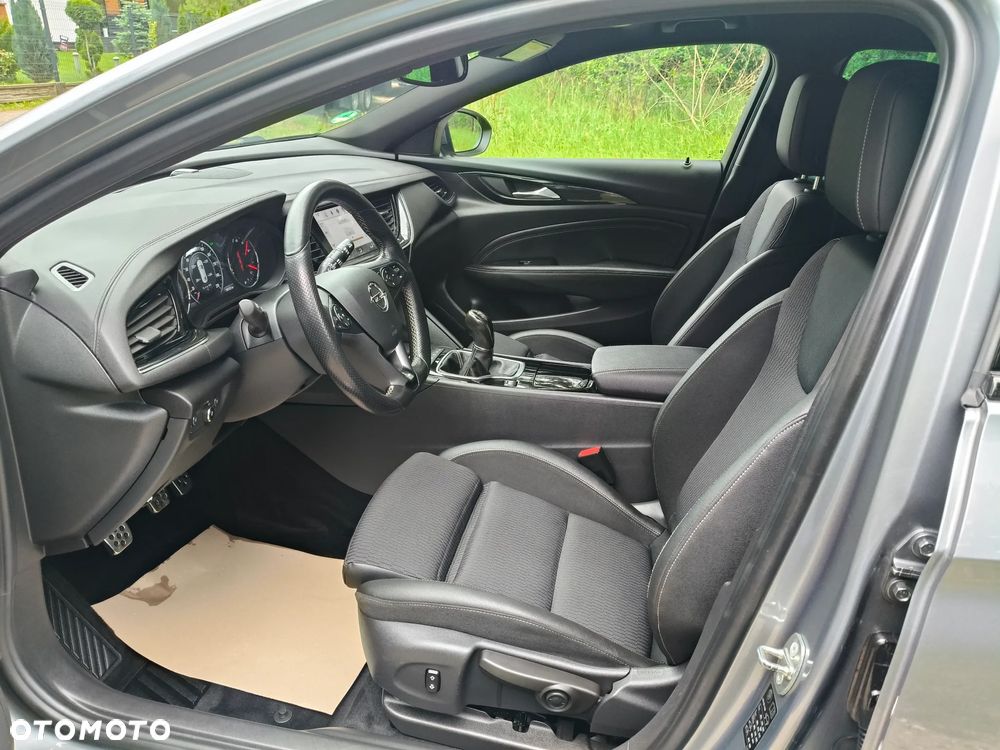 Opel Insignia 2.0 Exclusive - 16