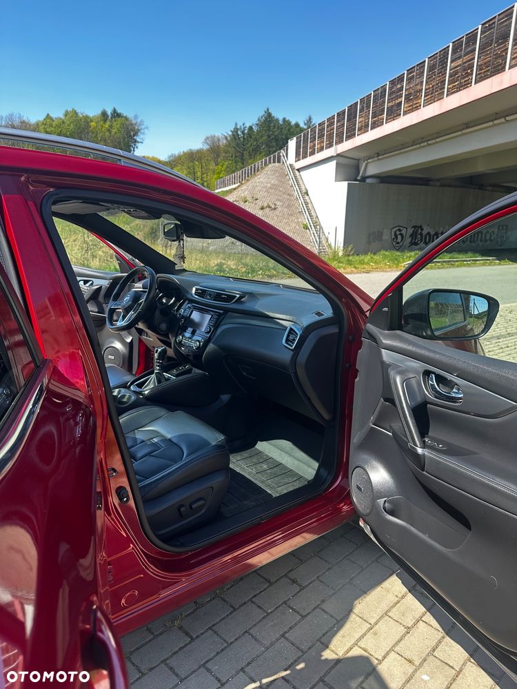 Nissan Qashqai 1.6 DIG-T Tekna+ - 14