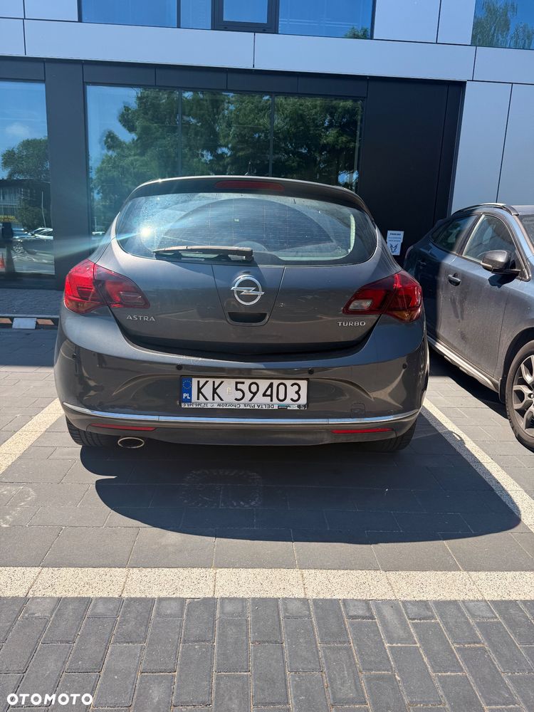 Opel Astra 1.4 T Cosmo - 3