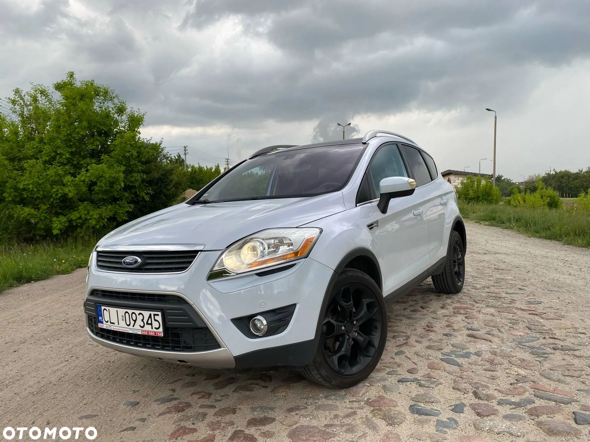 Ford Kuga 2.0 TDCi Titanium - 1