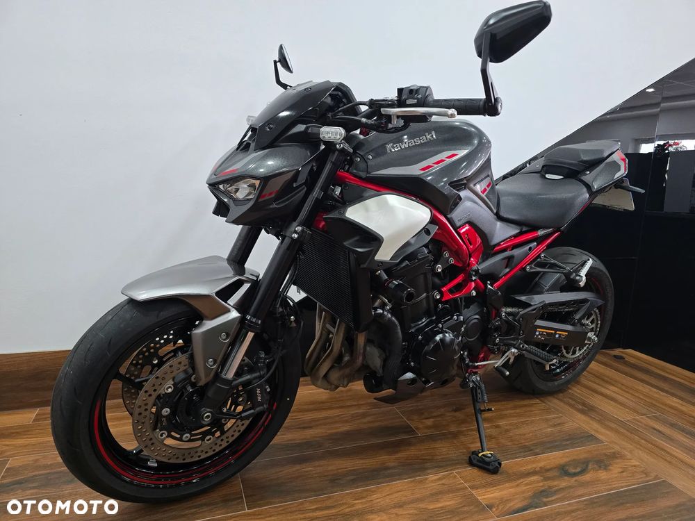 Kawasaki Z - 29