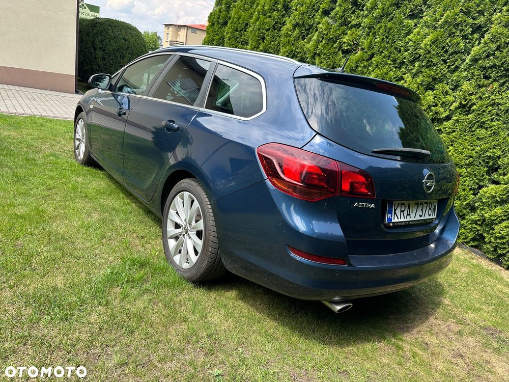 Opel Astra - 4