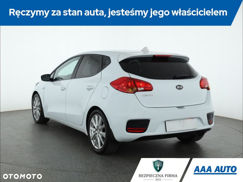 Kia Ceed - 5