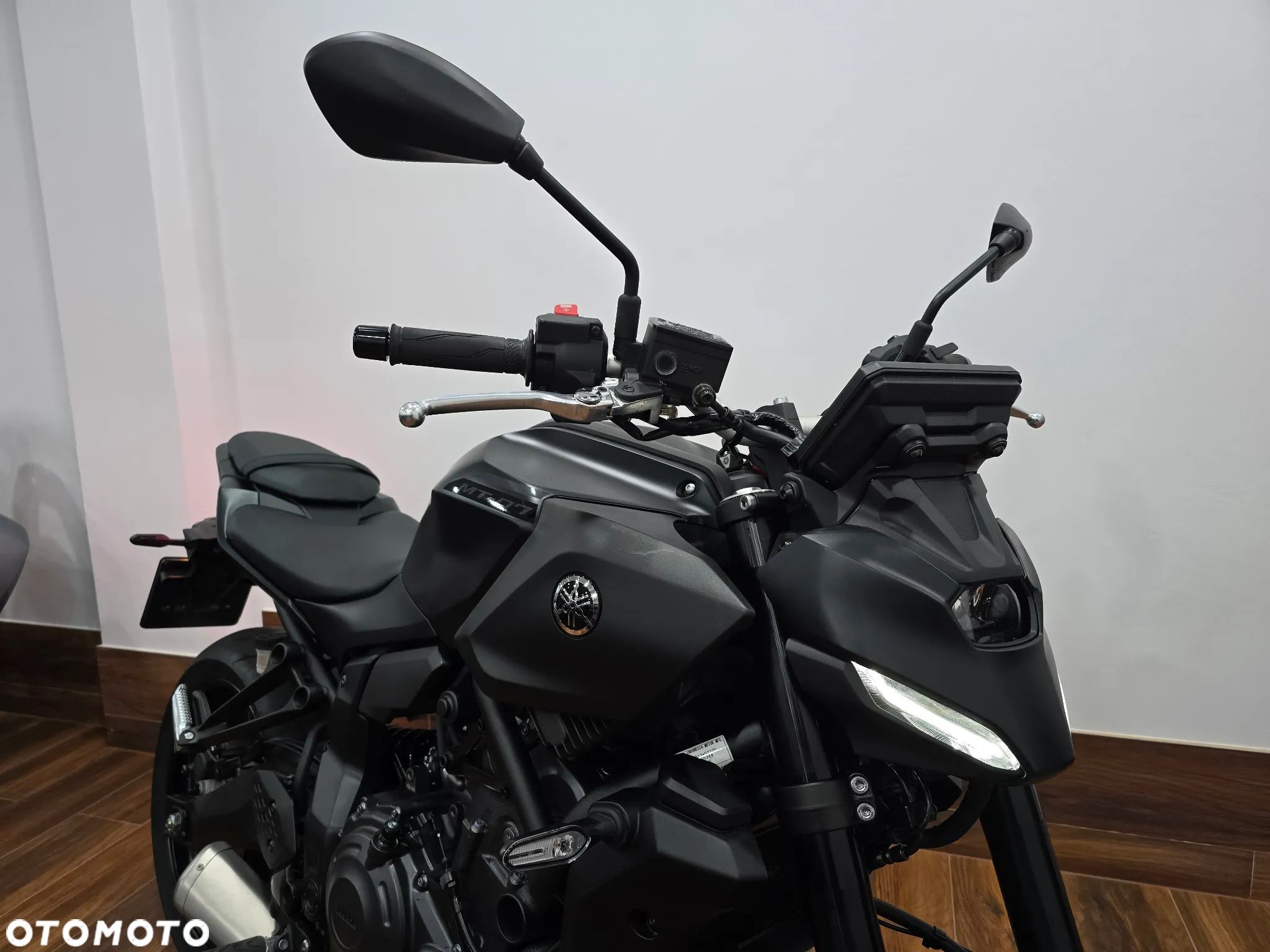 Yamaha MT - 1