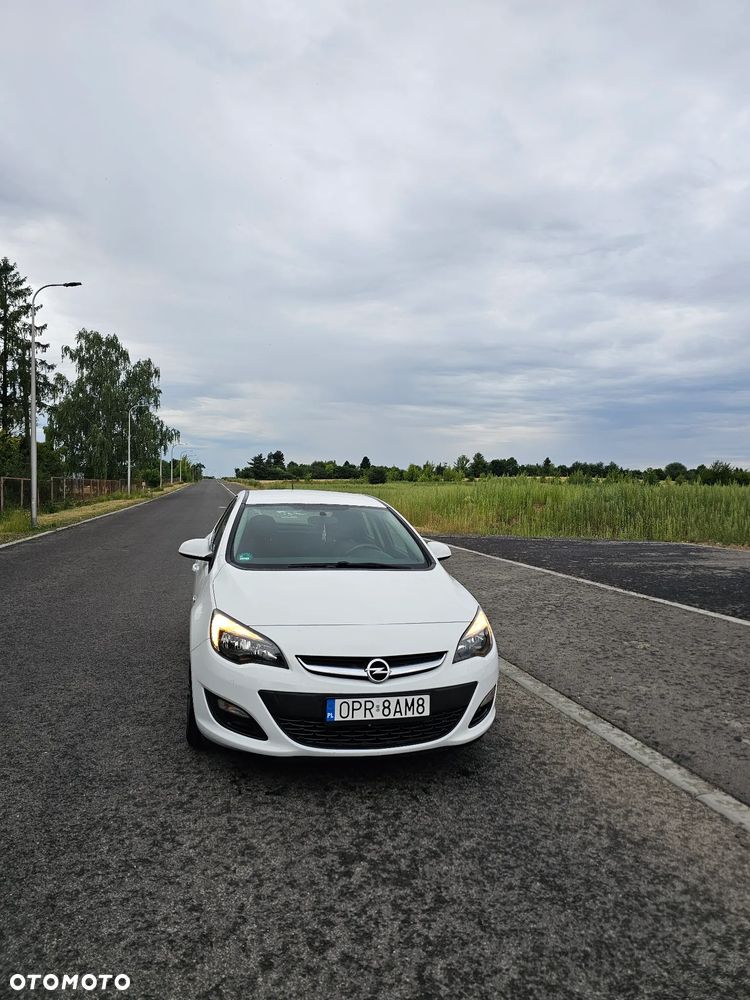 Opel Astra 1.6 - 10
