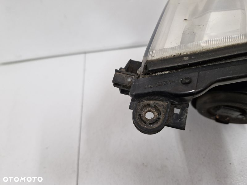 NISSAN X-TRAIL T30 LAMPA PRAWY PRZÓD PRAWA PRZEDNIA REFLEKTOR EU - 8