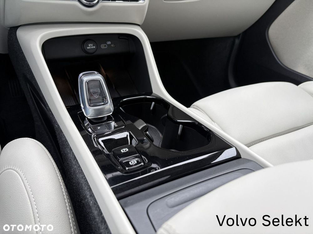 Volvo XC 40 - 14