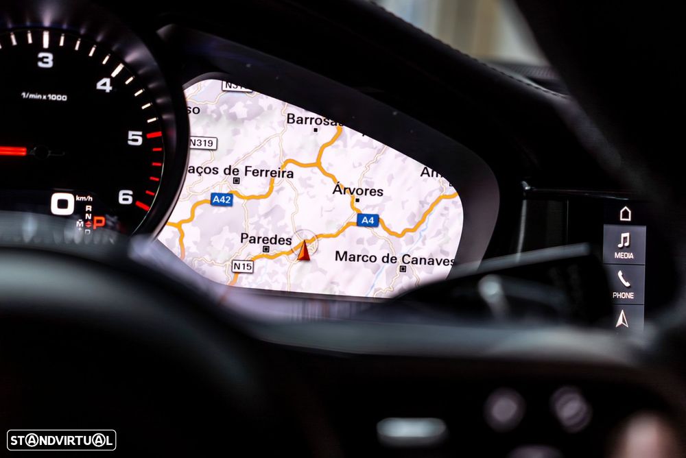 Porsche Panamera 4 S - 47