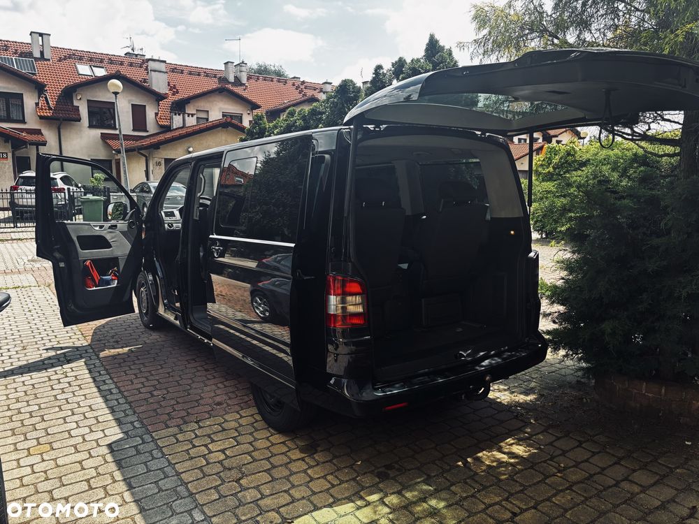 Volkswagen Multivan - 7