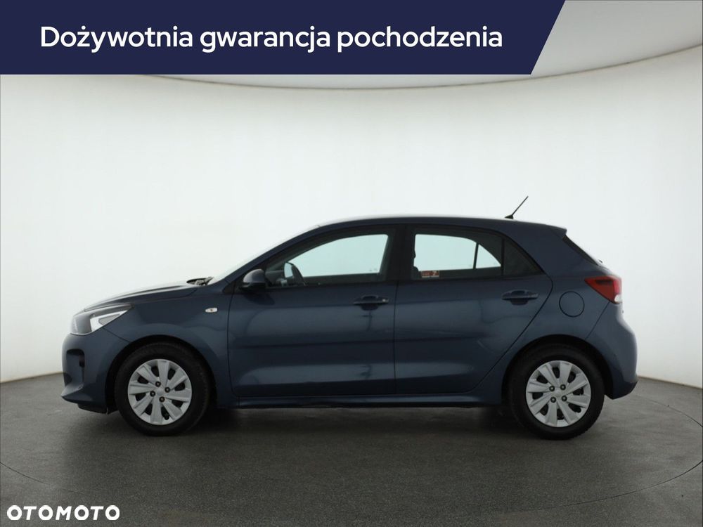 Kia Rio - 4