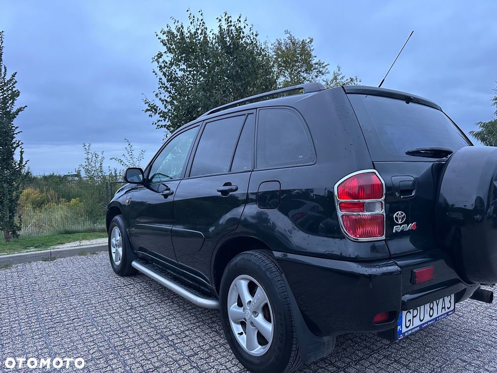 Toyota RAV4 2.0 D-4D 4x4 - 8