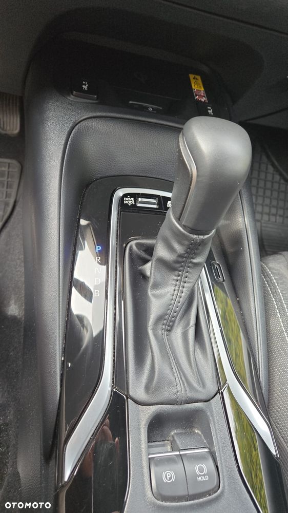 Toyota Corolla 1.8 Hybrid Comfort - 11