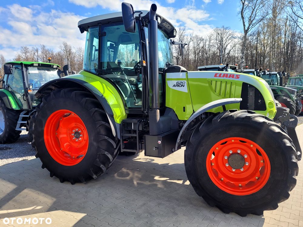 Claas ARION 620 - 6