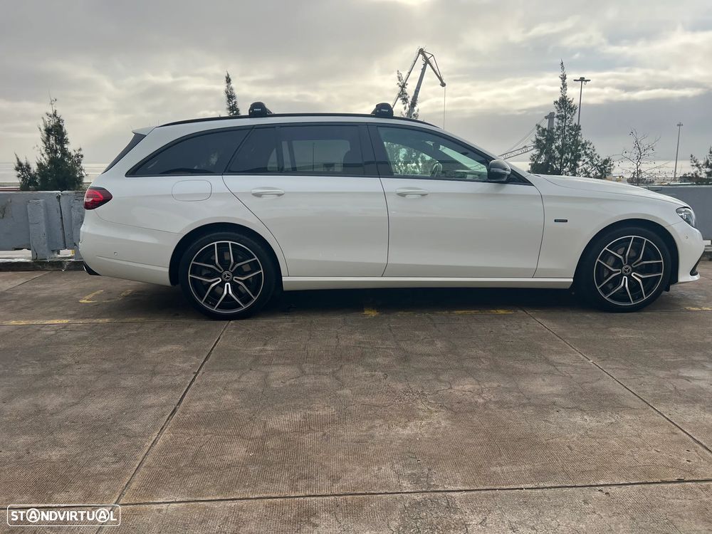 Mercedes-Benz E 300 Bluetec Hybrid Avantgarde - 38