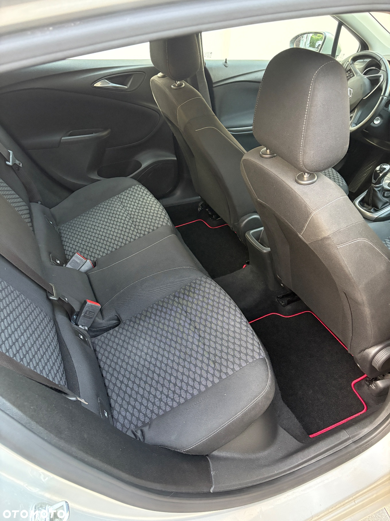 Opel Astra V 1.6 CDTI Essentia S&S - 14