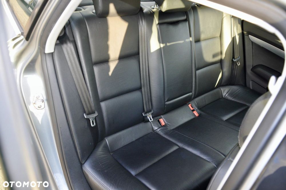 Audi A6 Limousine 2.0 TDI DPF - 13