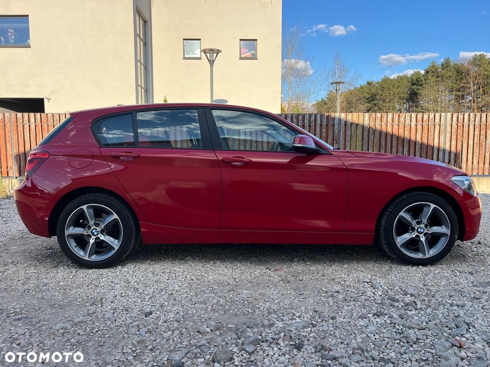 BMW Seria 1 116i - 8