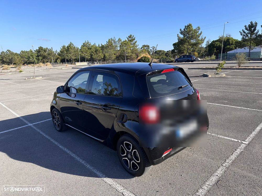 Smart ForFour EQ - 8