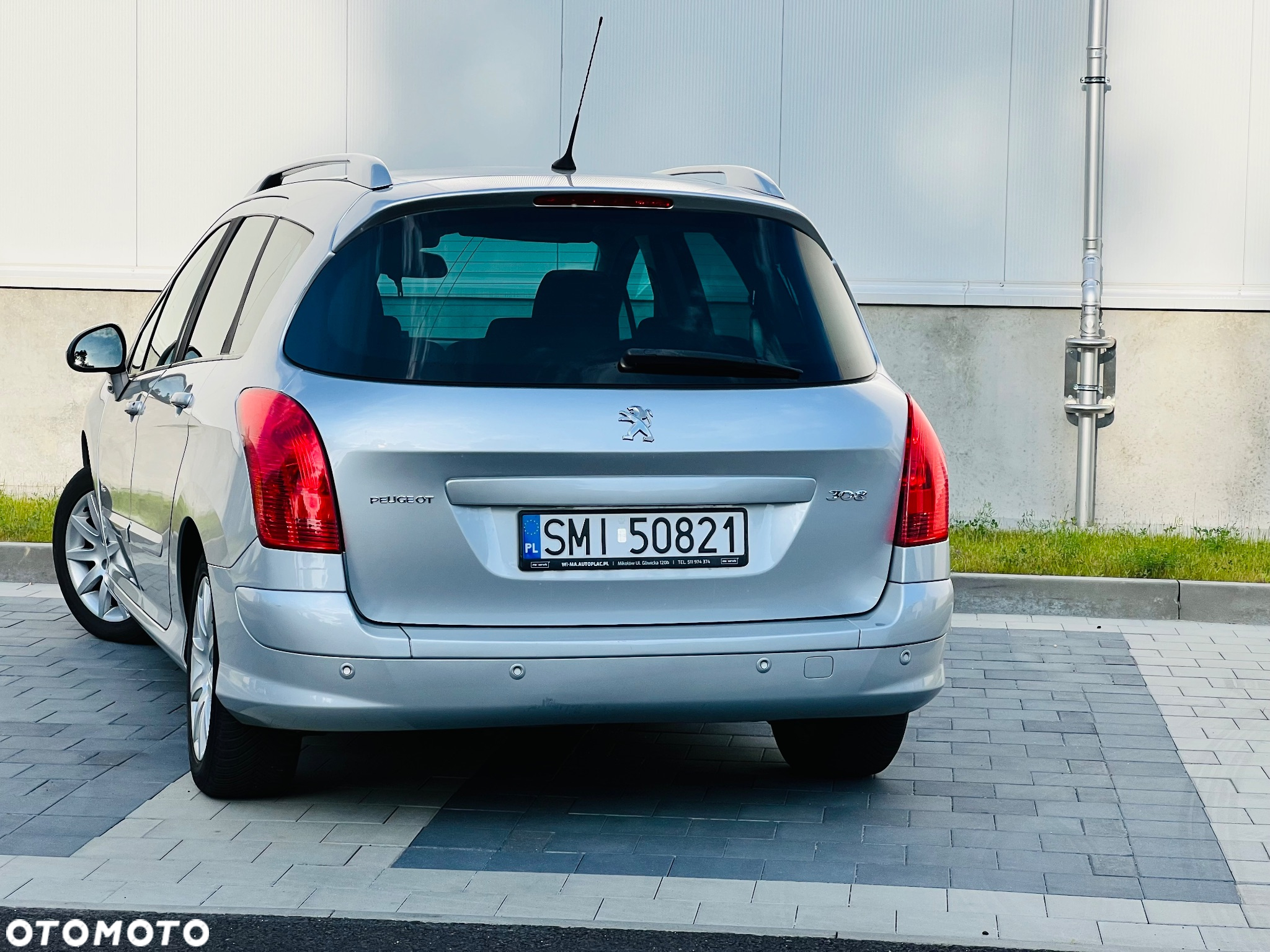 Peugeot 308 SW e-HDi FAP 115 Stop&Start Business Line Niveau 1 - 10