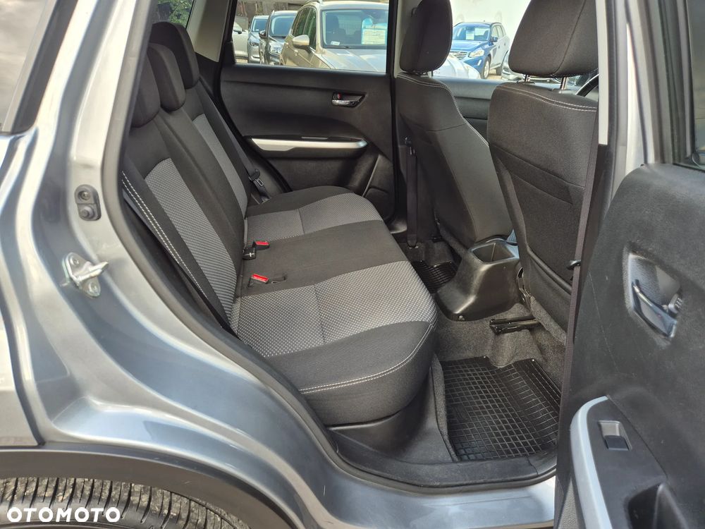 Suzuki Vitara 1.6 Premium 4WD - 16