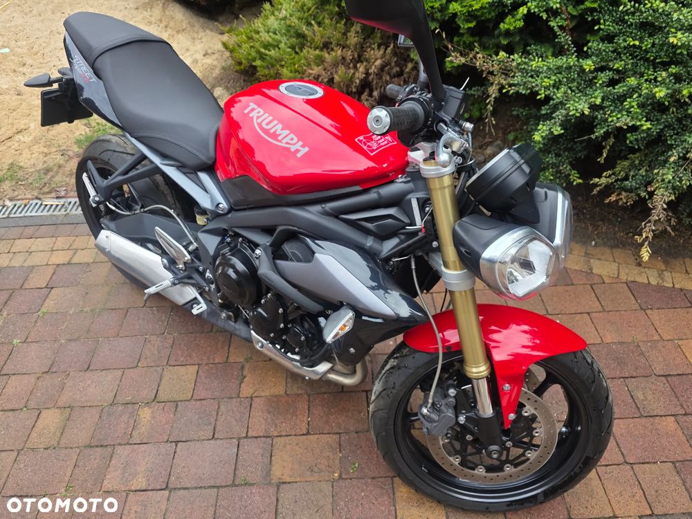 Triumph Street Triple - 5