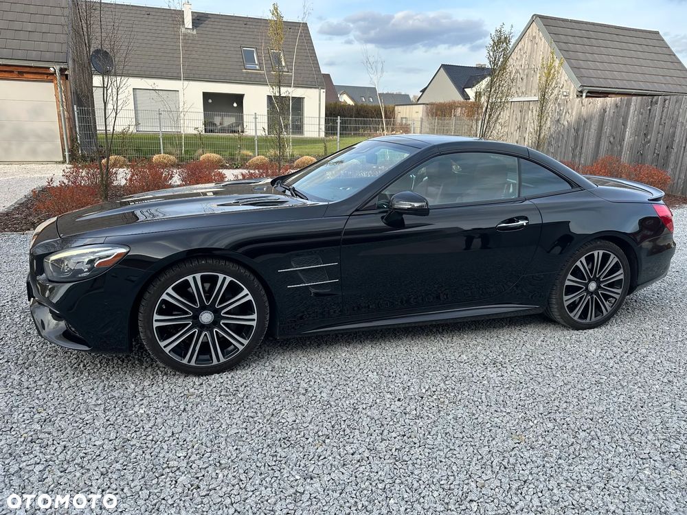 Mercedes-Benz SL - 25