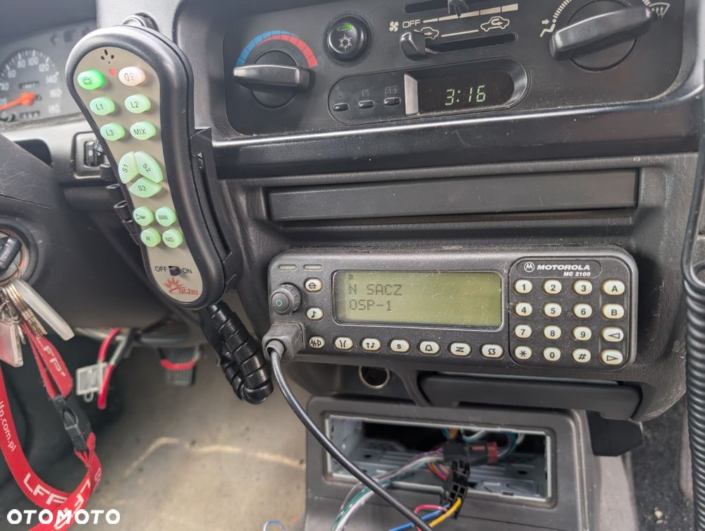 Mitsubishi L200 - 3