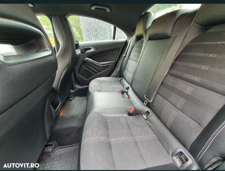 Mercedes-Benz CLA 200 UrbanStyle Edition - 6