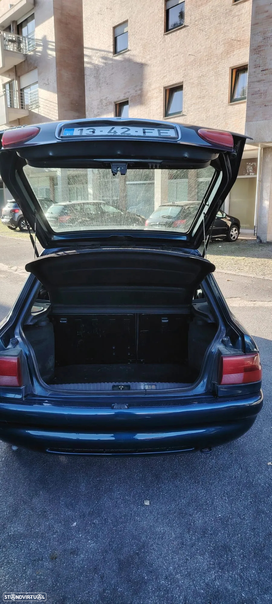 Ford Escort 1.4 Ghia - 7