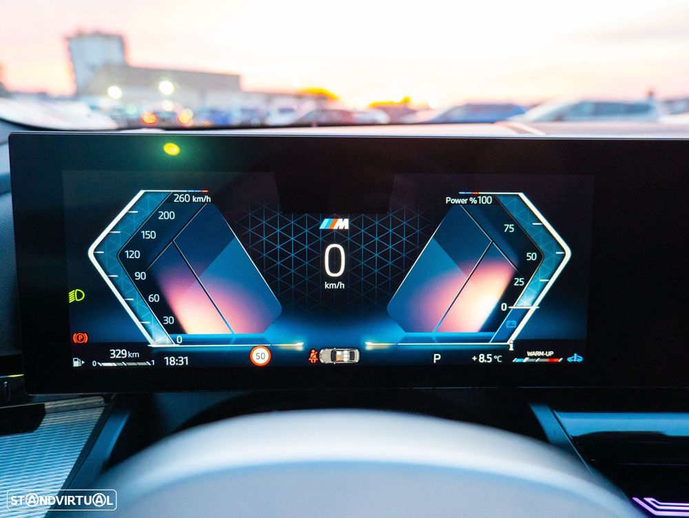 BMW 520 d Pack Desportivo M - 17