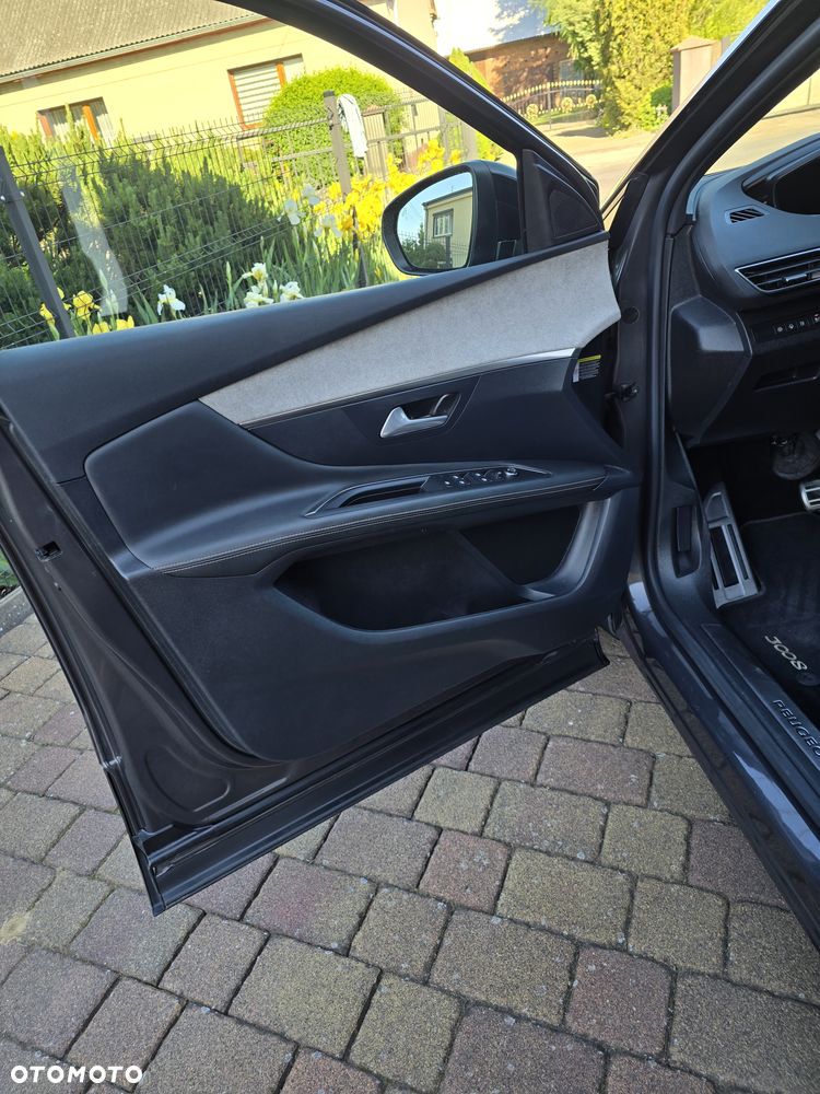Peugeot 3008 1.6 PureTech GPF GT Line S&S EAT8 - 23