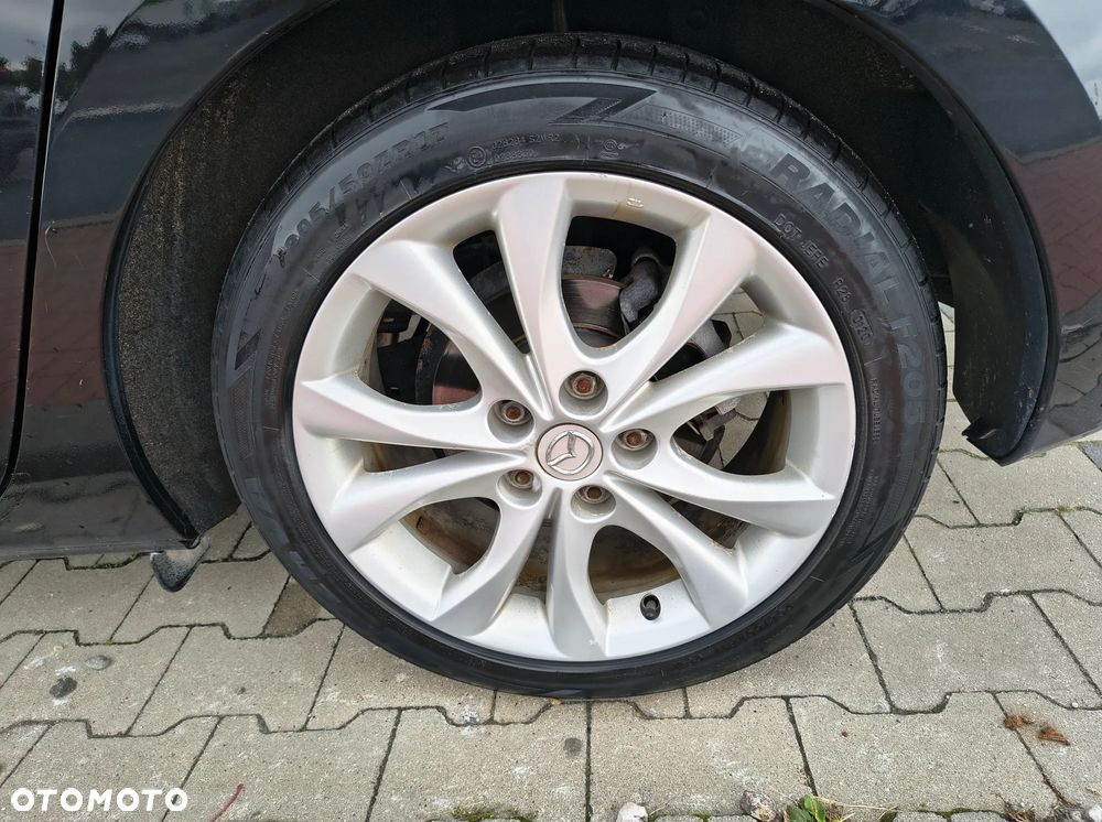 Mazda 3 1.6 Exclusive + - 11