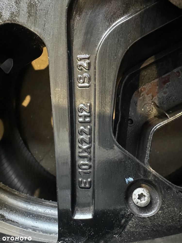 Felga BMW XM G09 10J x 22 ET 21 1543987 1szt. 5x120 - 7