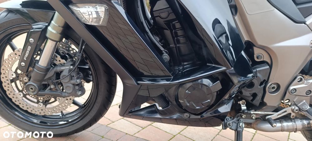 Kawasaki Ninja 1000 SX - 38